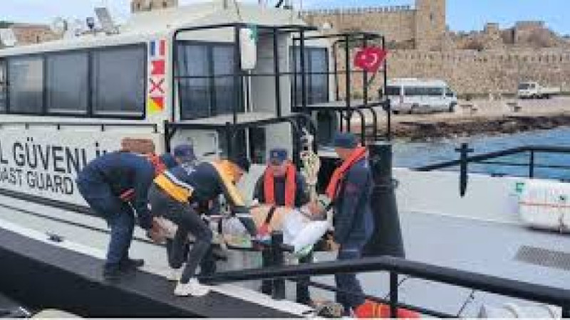 Bozcaada'da ki Hasta Sahil Güvenlik Tarafından Tahliye Edildi