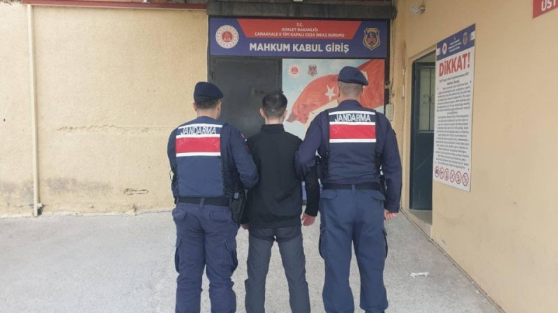 Çanakkale Jandarmadan Firari Operasyonu