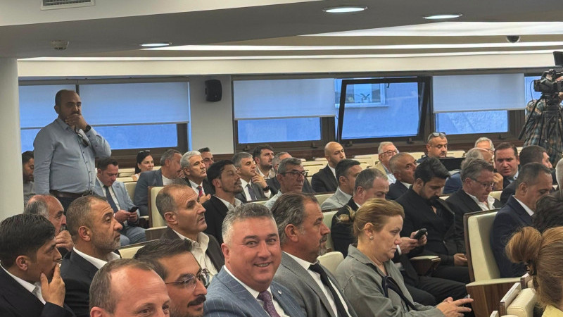 Ayvacık Belediyesi'ne Hibe İş Makinası