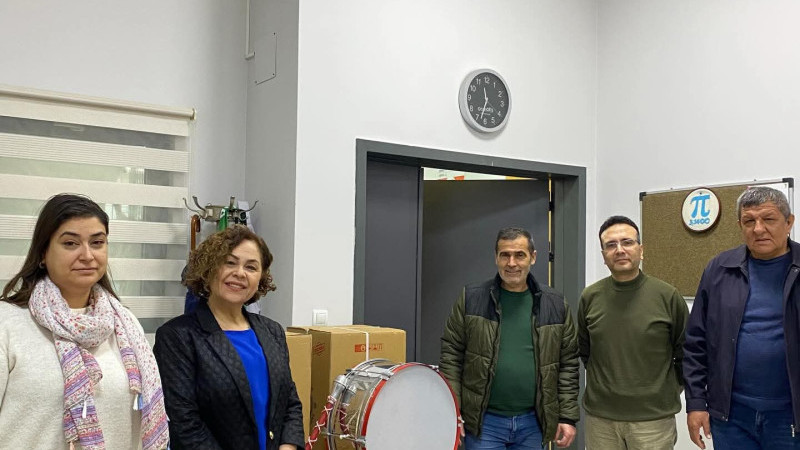 Gökçeada'da Okullara Bando Takımı Hediyesi