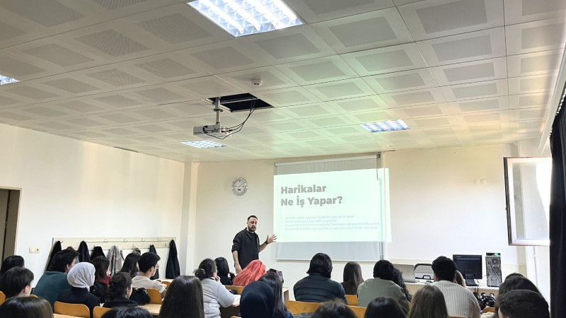 ÇOMÜ’de FF Talks serisi sektör ve öğrencileri buluşturuyor