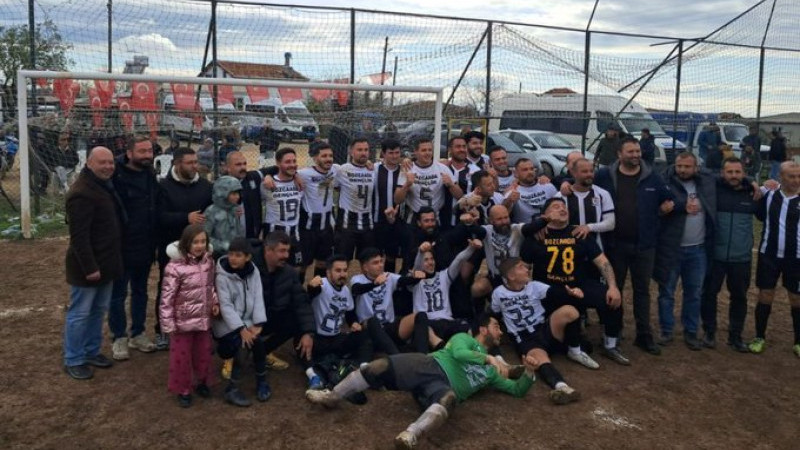 Akçapınar Köyü Bahar Turnuvasının şampiyonu: Bozcaada Gençlik