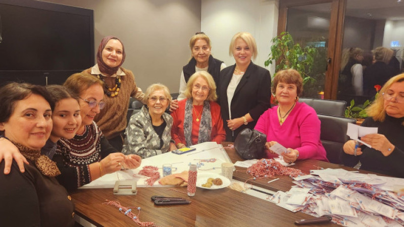 İYİ Partili Kadınlar 8 Mart’ta Sahadaydı