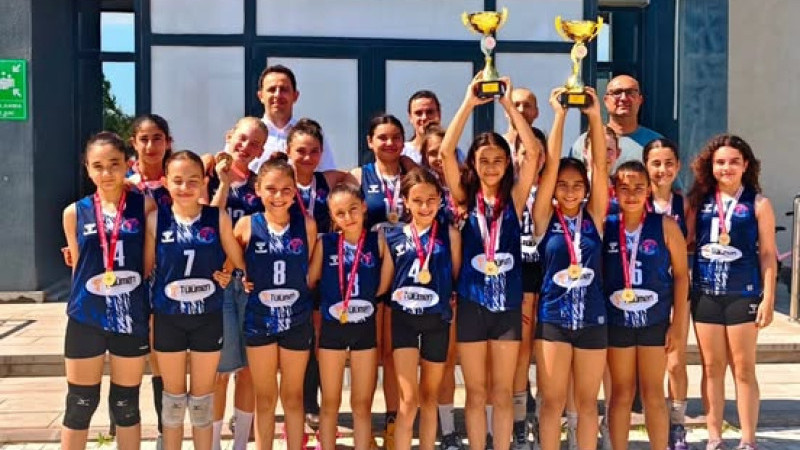 Gelibolu Voleybolunda Tarihi Başarı