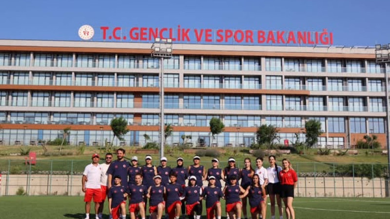 U15 Softbol Kadın Milli Takımı Avrupa Şampiyonası İçin Çanakkale’de Kampa Girdi