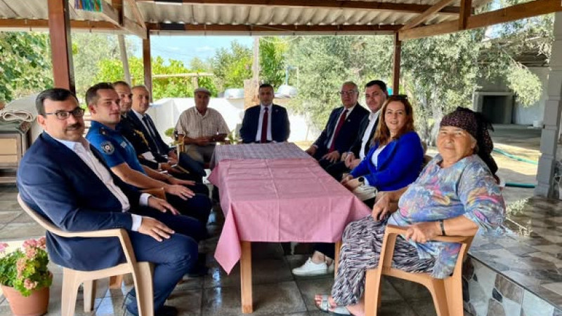 30 AĞUSTOS ZAFER BAYRAMI'NDA ANLAMLI ZİYARET: ŞEHİT VE GAZİ AİLELERİ UNUTULMADI