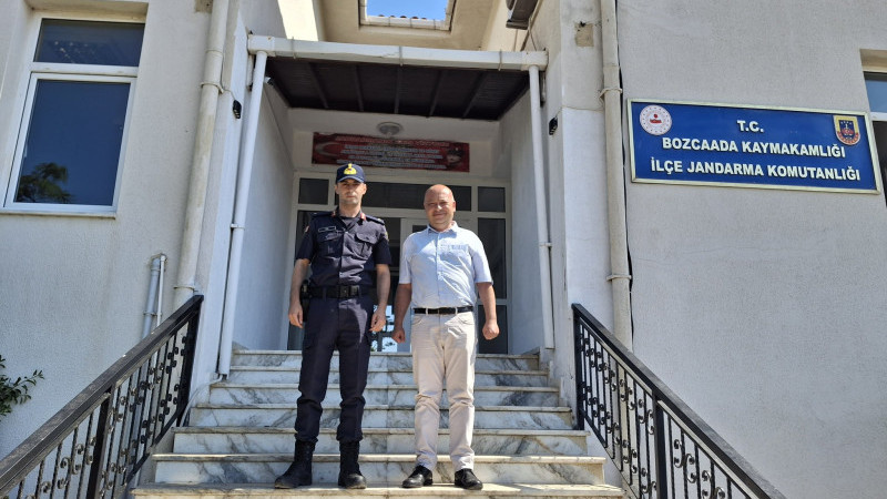 Bozcaada'da Nezaket Ziyareti 