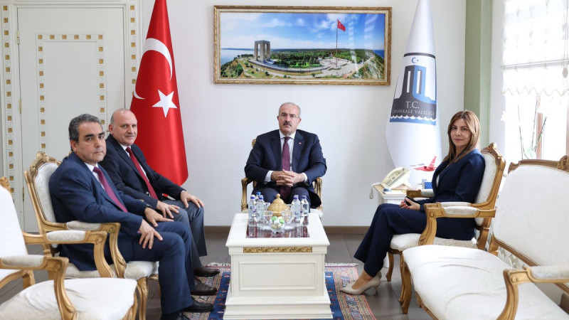 MEB Müfettişleri ve İl Müdürü Vali Toraman’ı Ziyaret Etti