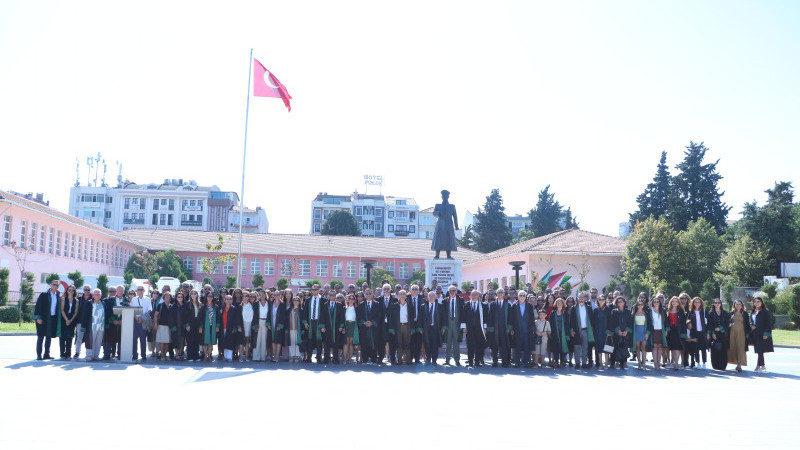 Çanakkale Barosu Yeni Adli Yılı Cumhuriyet Meydanı'nda Düzenlenen Törenle Açtı
