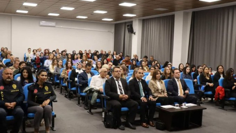 Çanakkale’de rehber öğretmenler yeni eğitim yılı için bir araya geldi